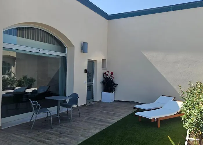 Dada Suites And Sea